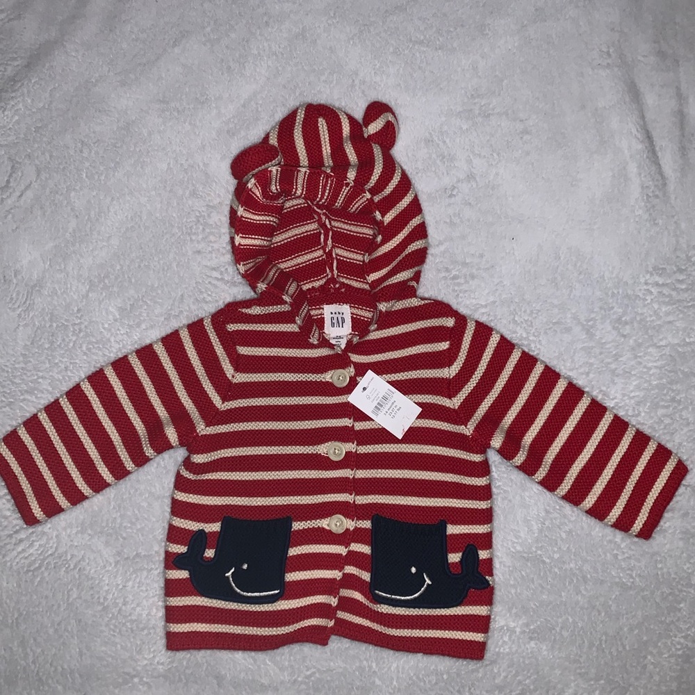 GAP Garter Whale Sweater